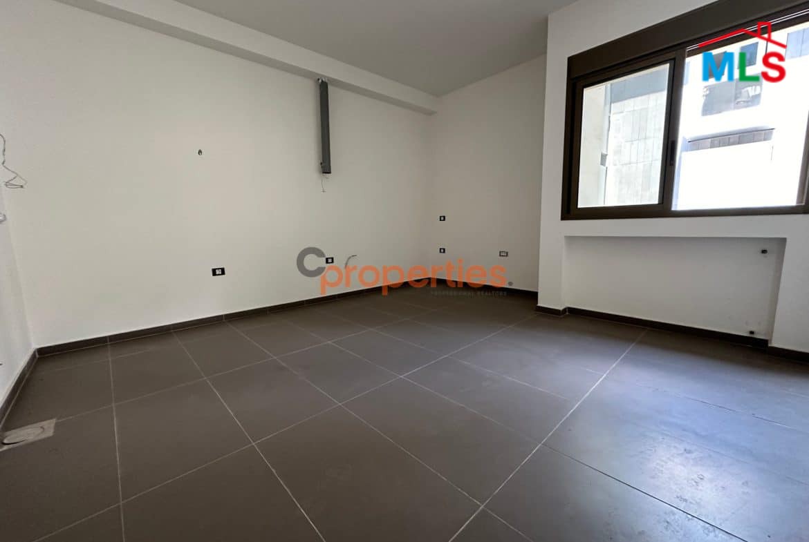 Apartment For Sale in Mtayleb CPCF59