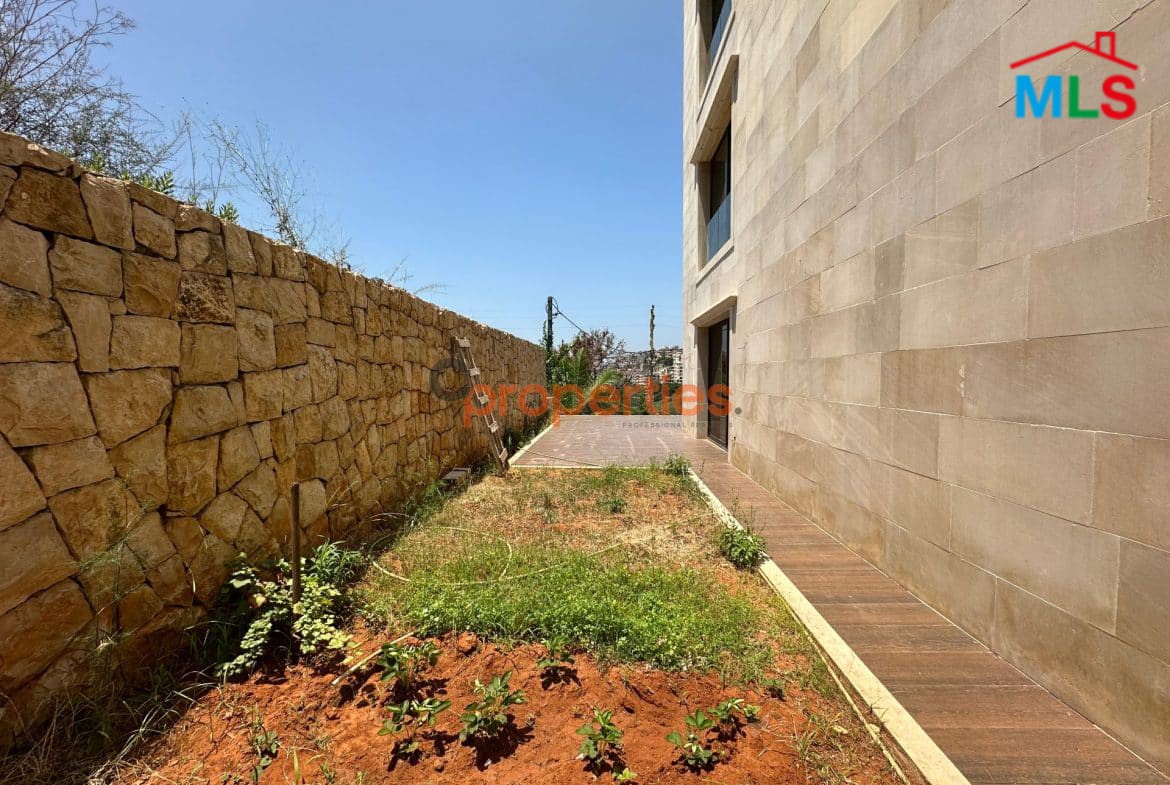 Apartment For Sale in Mtayleb CPCF58