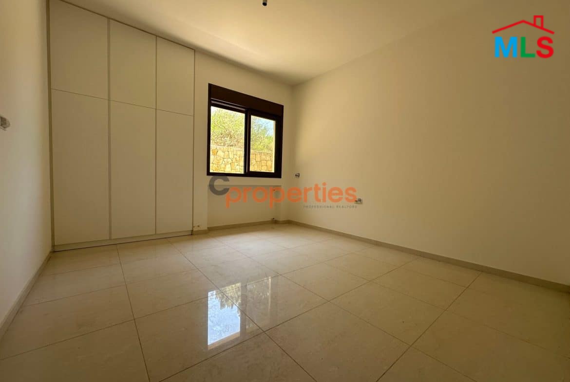Apartment For Sale in Mtayleb CPCF58