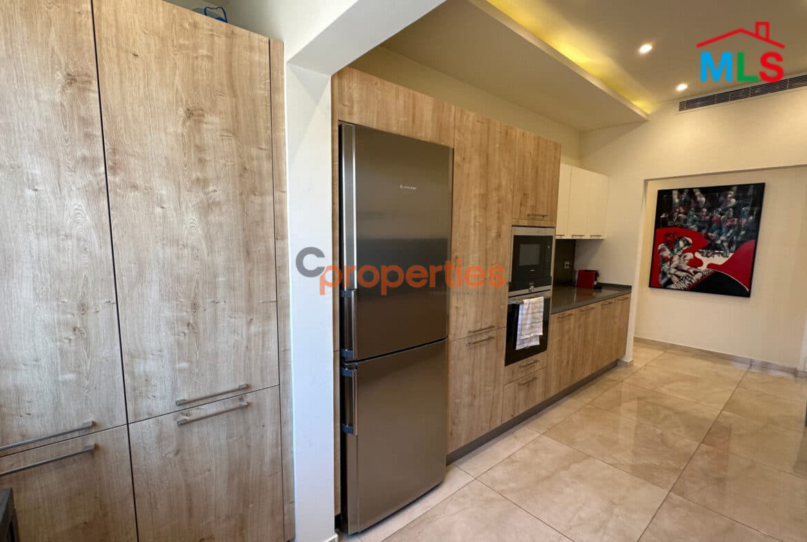 Apartment For Sale in Mtayleb CPCF56
