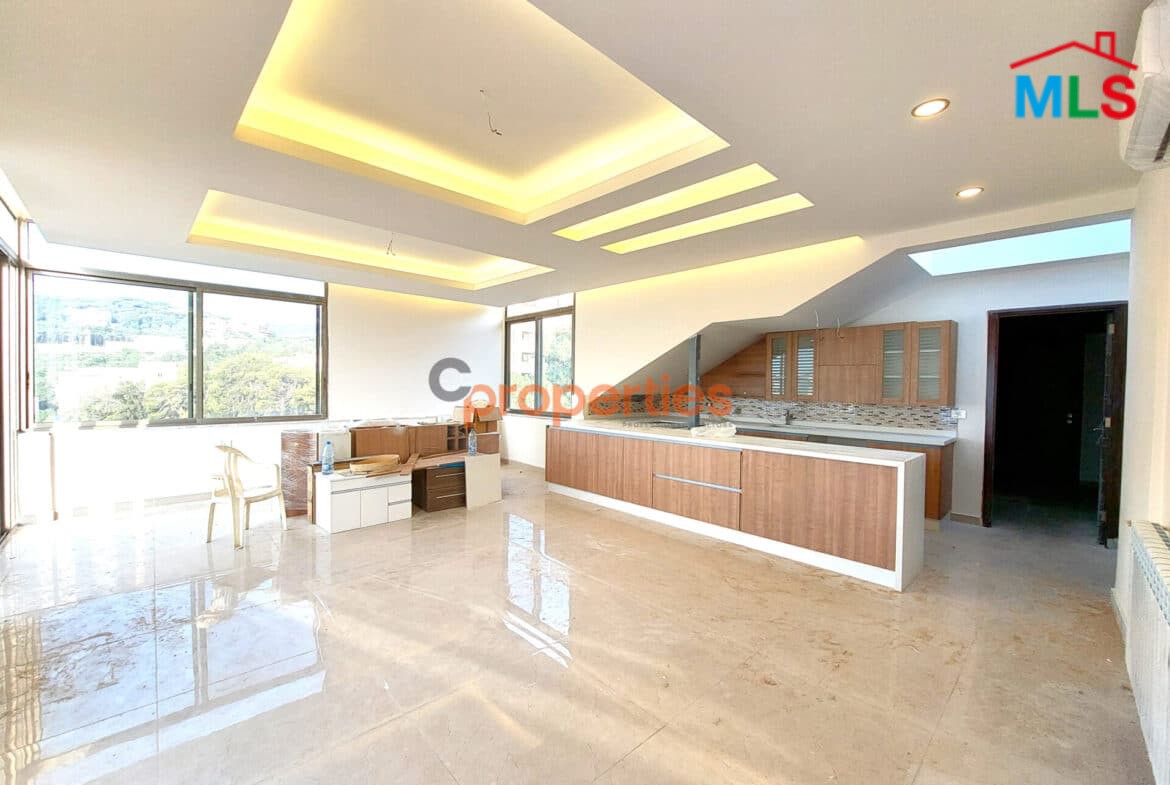 Penthouse for sale in biaqout CPSM68