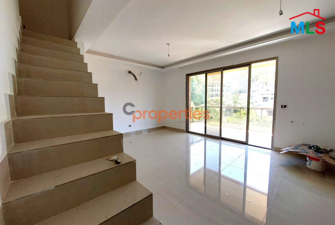 Duplex for sale in Jouret El Ballout CPSM58