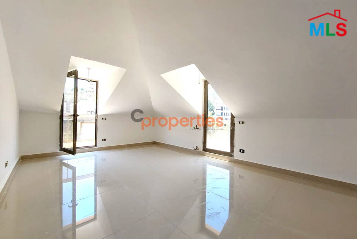 Duplex for sale in Jouret El Ballout CPSM58