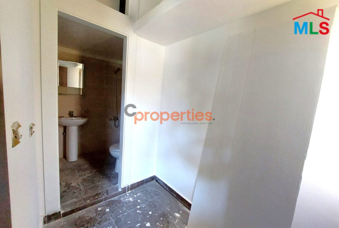 Duplex for sale in Jouret El Ballout CPSM58