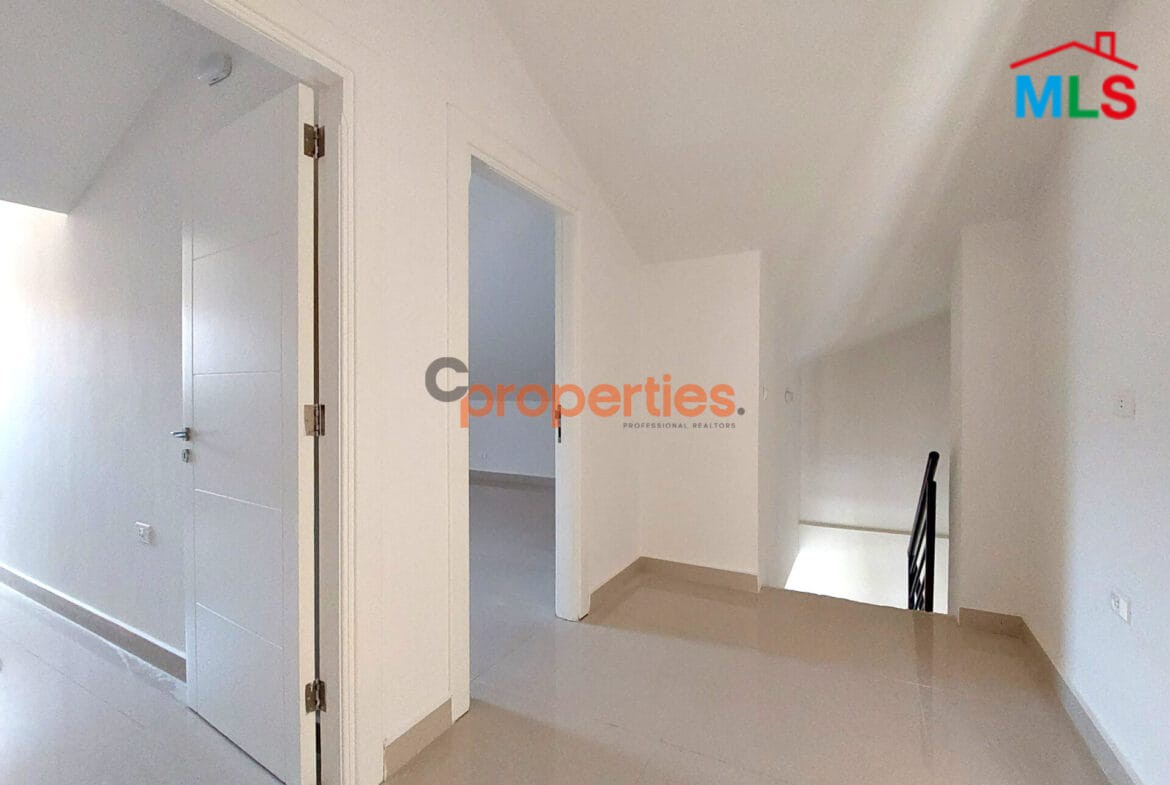 Duplex for sale in Jouret El Ballout CPSM57
