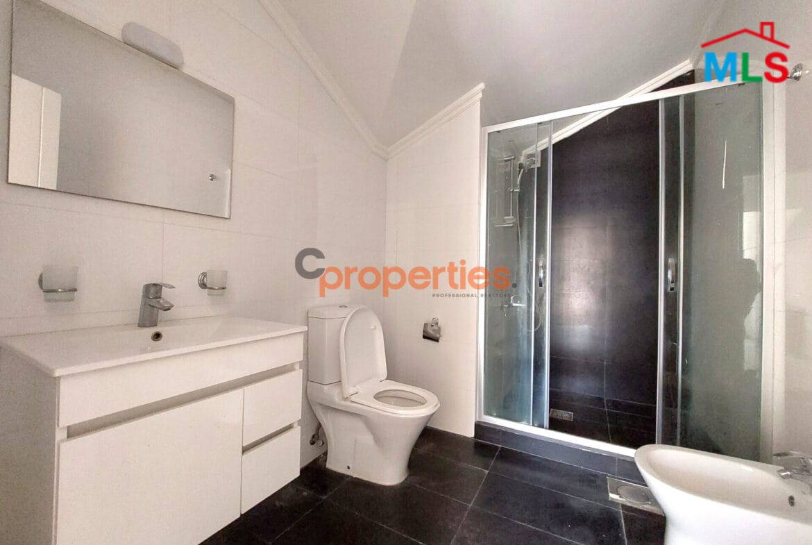 Duplex for sale in Jouret El Ballout CPSM57
