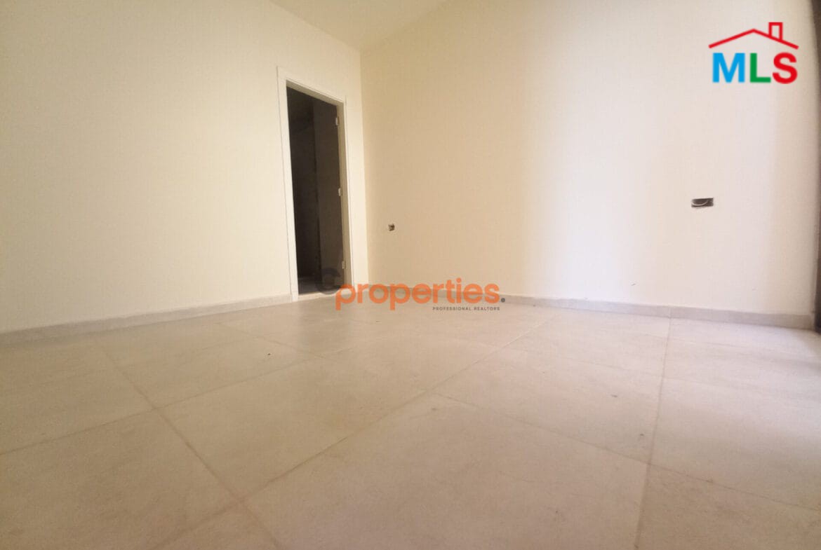 Apartment For Sale in Hboub-Jbeil CPJRK35