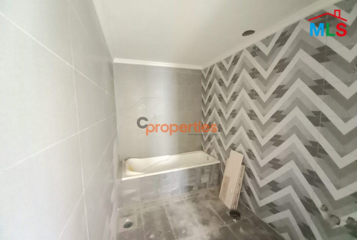 Apartment For Sale in Jbeil CPJRK86