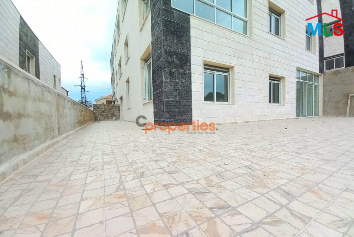 Apartment For Sale in Jbeil CPJRK86