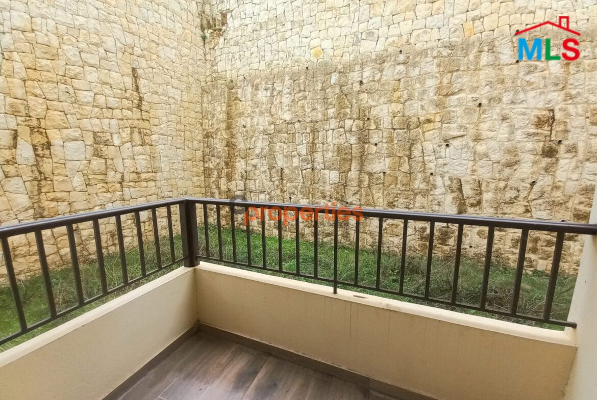 Apartment For Sale in Hboub-Jbeil CPJRK74