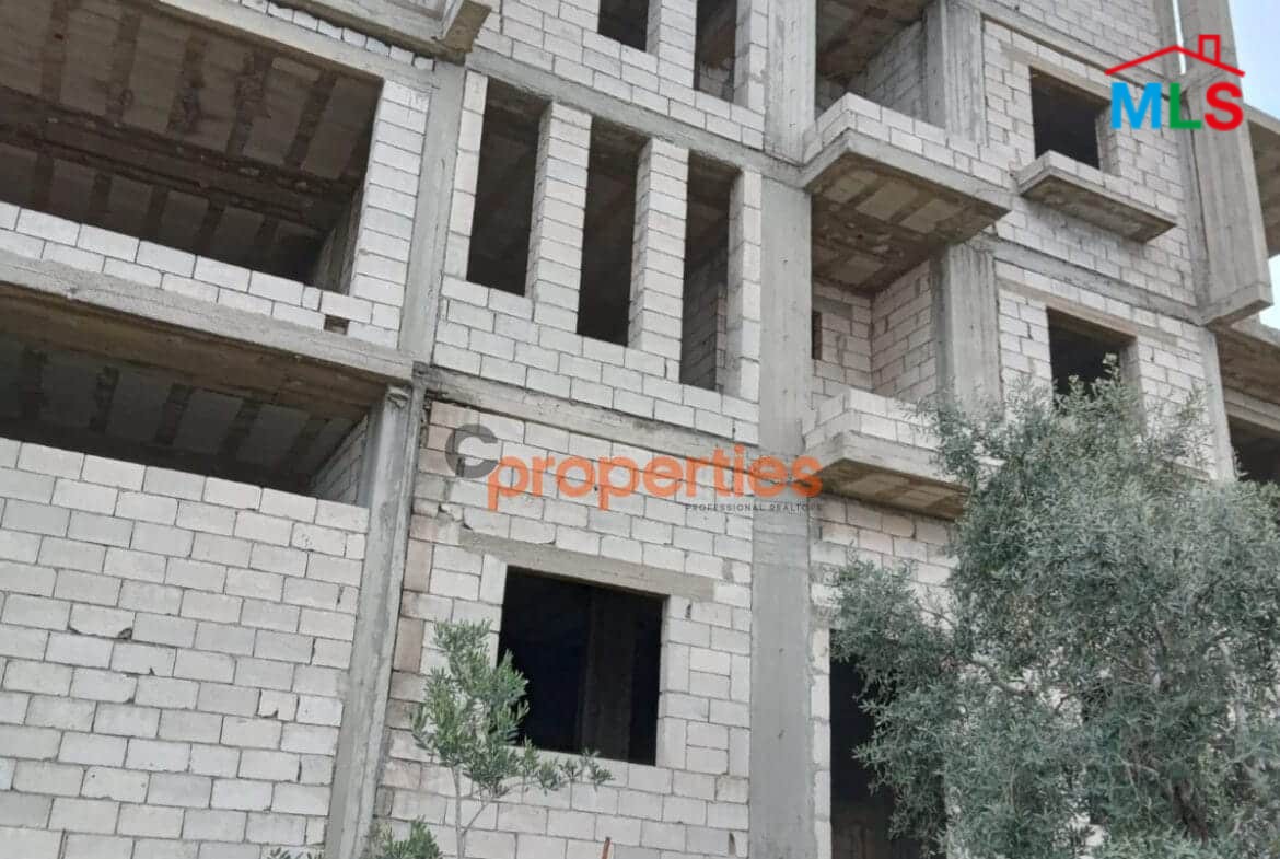 Villa For Sale in Blat-Jbeil CPJRK67