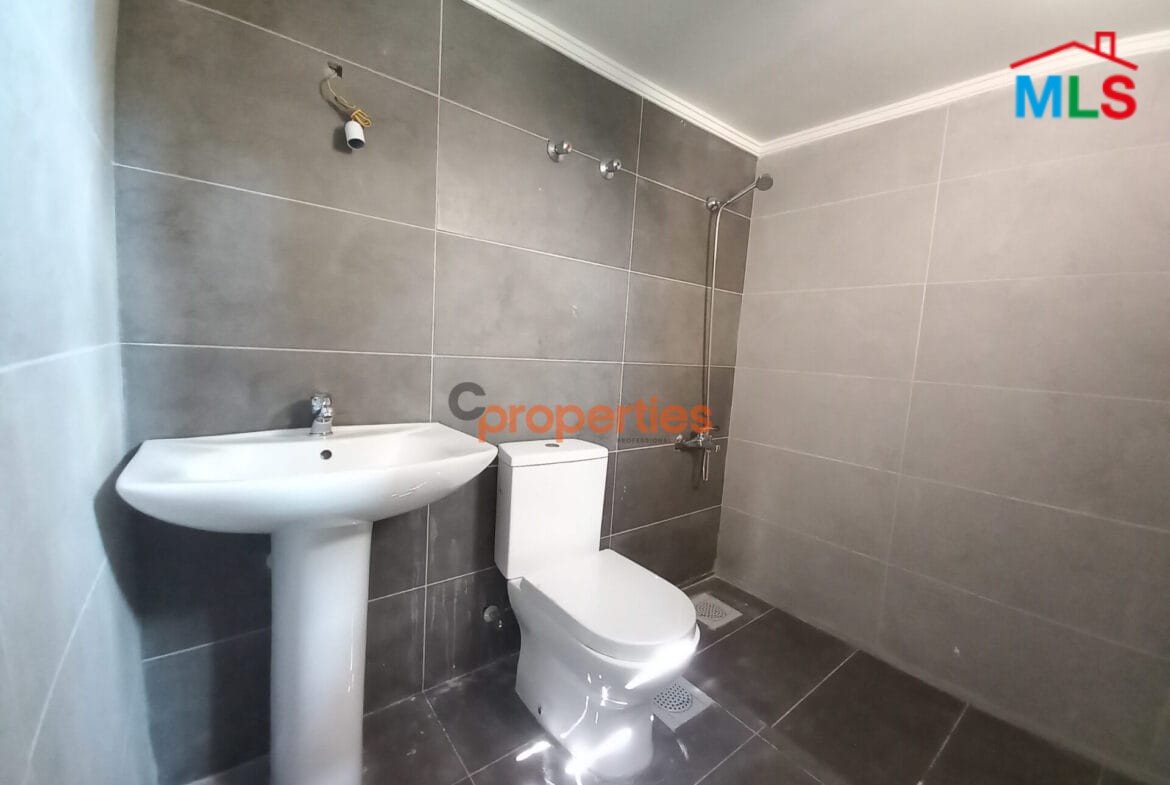 Apartment For Sale in Hboub-Jbeil CPJRK20