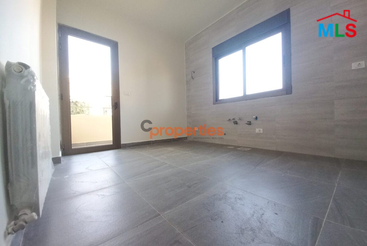 Apartment For Sale in Hboub-Jbeil CPJRK19