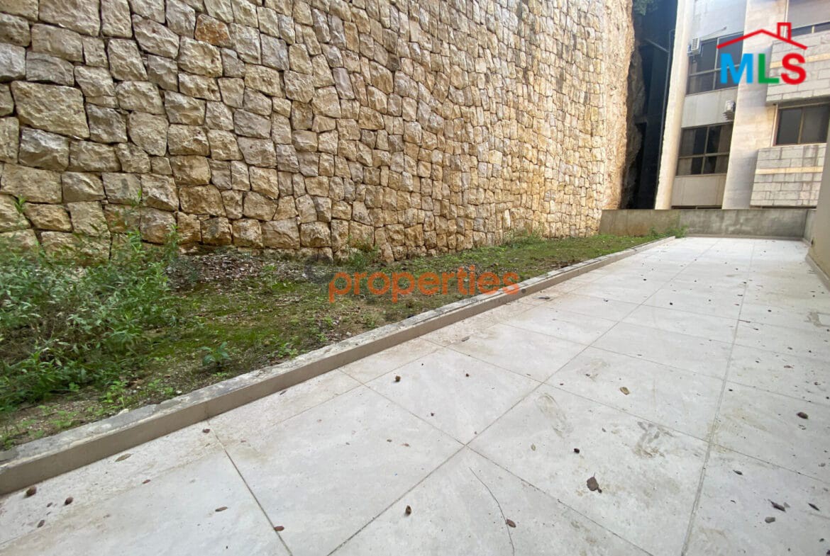 Apartment For Sale in Rabweh with Terrace CPCF20