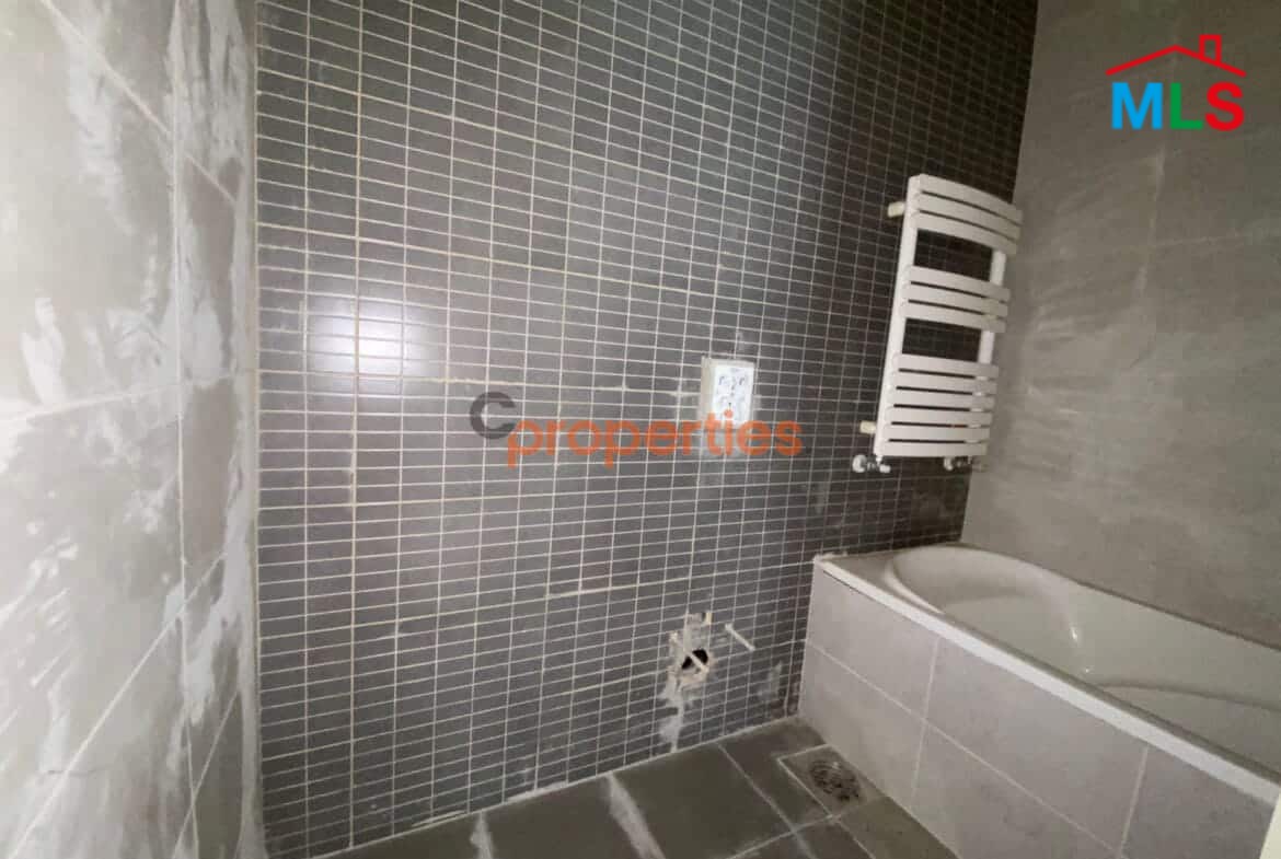 Apartment For Sale in Rabweh with Terrace CPCF16
