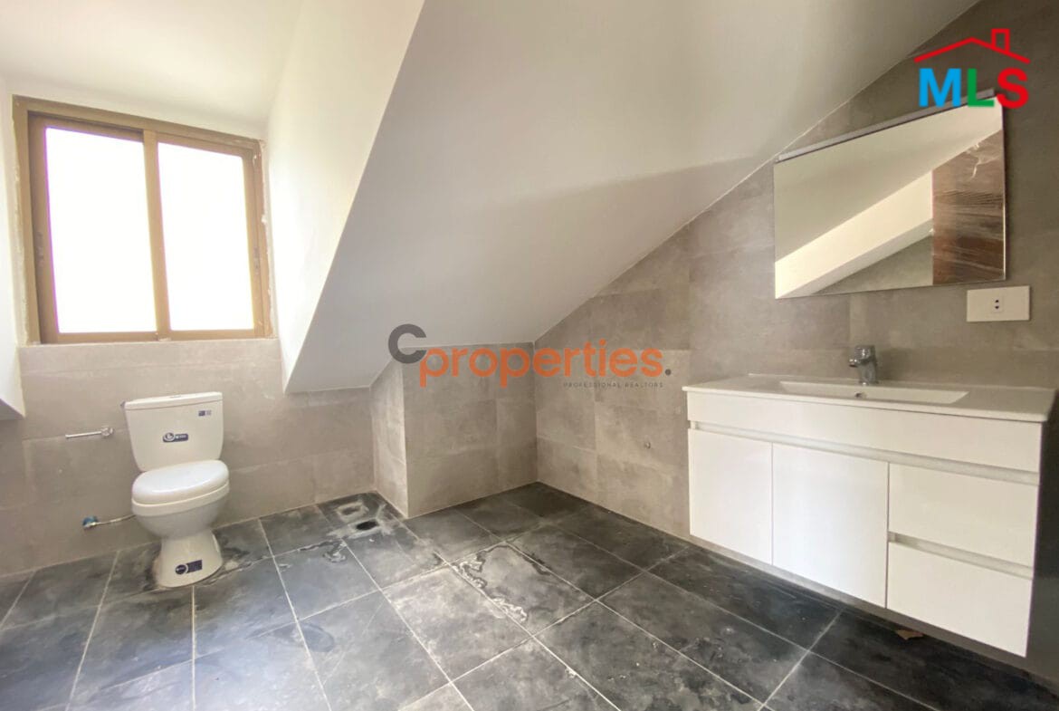 Apartment For Sale in Rabweh with Terrace CPCF03