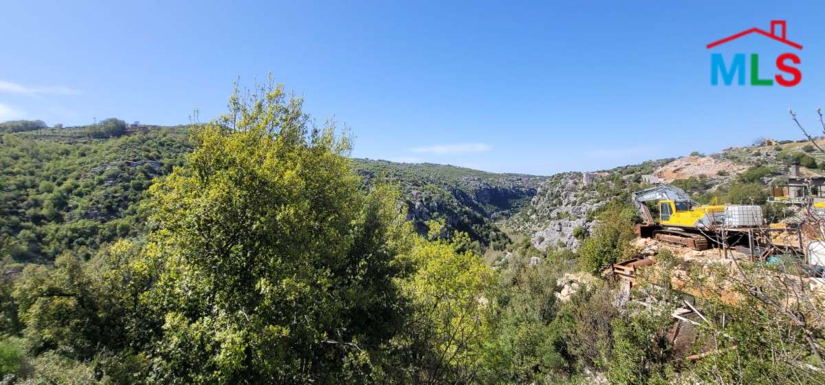 1,900 SQM Land For Rent in Mayrouba