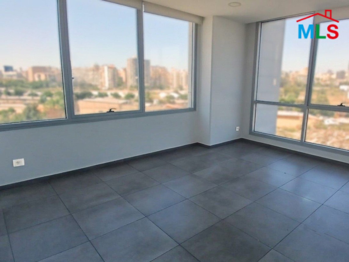 An Executive Office For Rent in Horsh Tabet