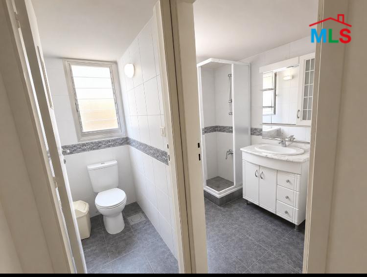 Cosy Furnished Apartment For Rent in Badaro