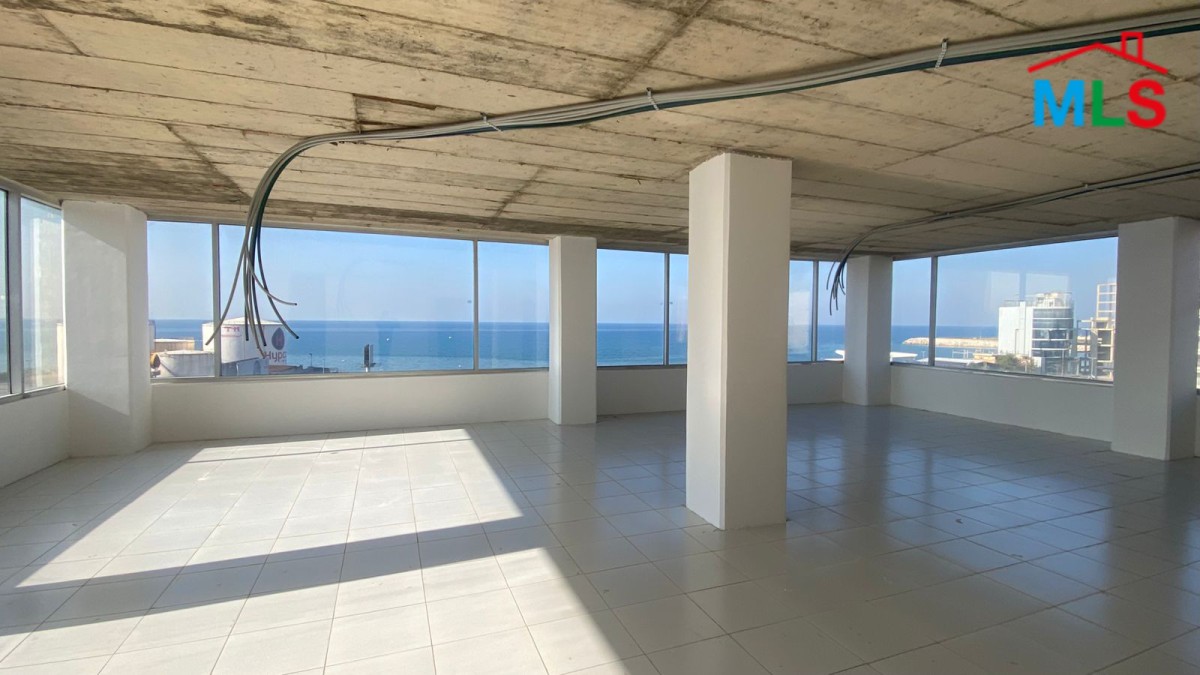 230 SQM Office For Rent in Antelias
