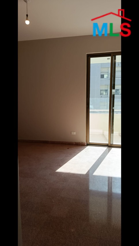 Unfurnished Apartment in Clemenceau