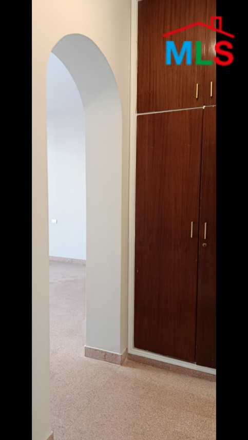 Unfurnished Apartment in Clemenceau