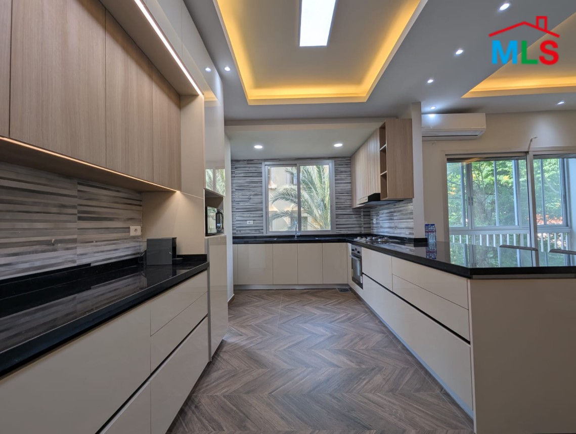 3-Bedroom Apartment For Rent in Achrafieh, Carré D'or