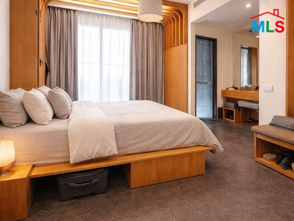 Modern & Furnished One Bedroom Apartment For Rent in Saifi