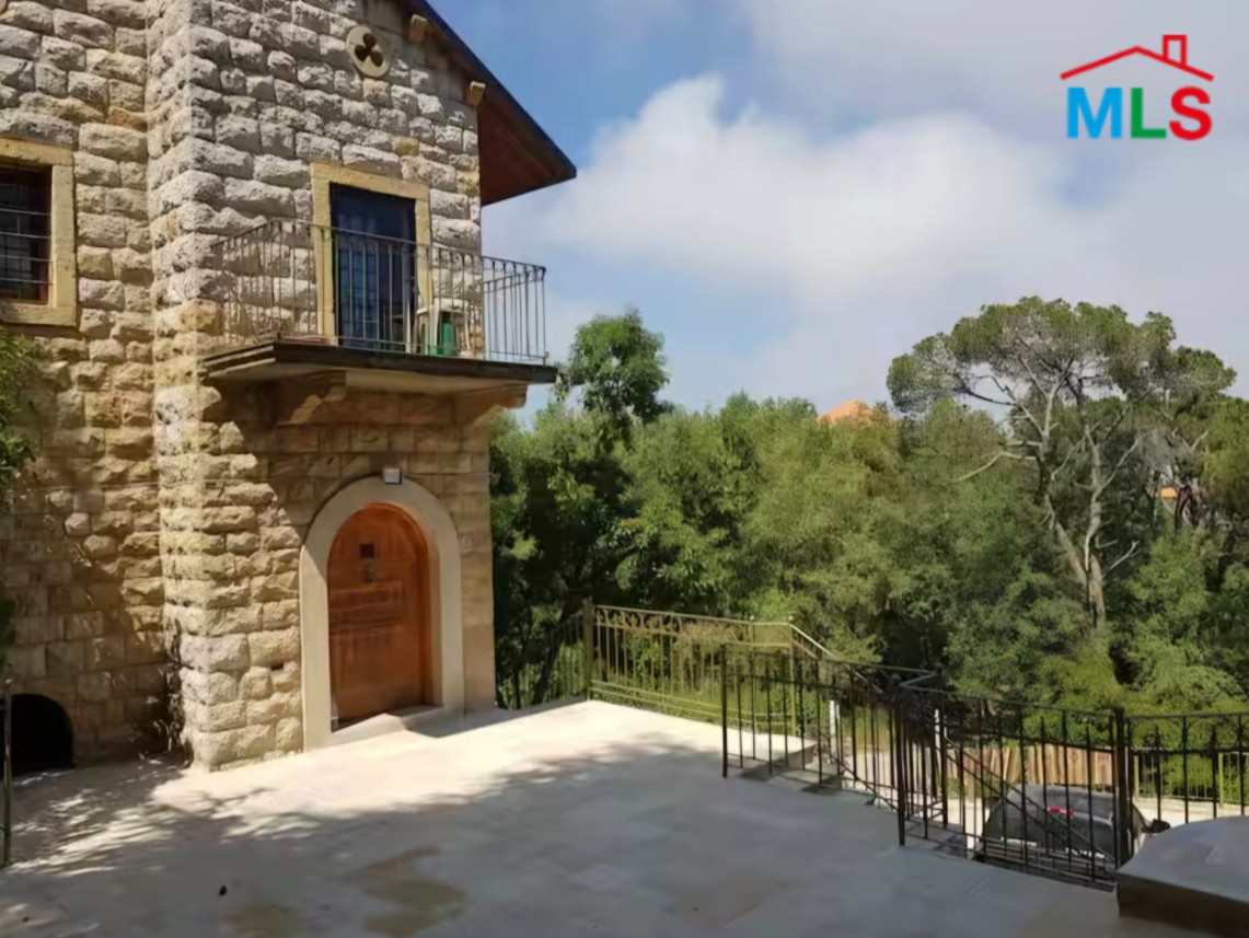 Furnished House With Terrace and Garden For Rent in Bikfaya, Naas