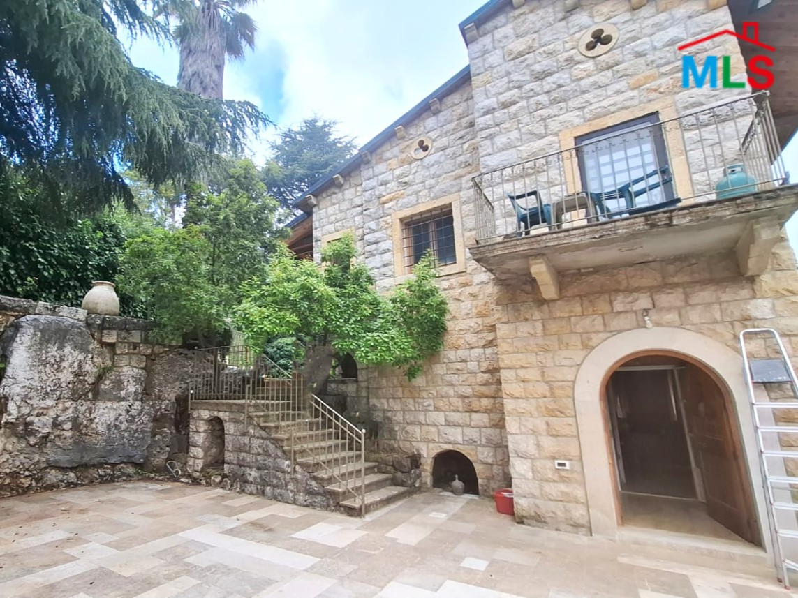 Furnished House With Terrace and Garden For Rent in Bikfaya, Naas
