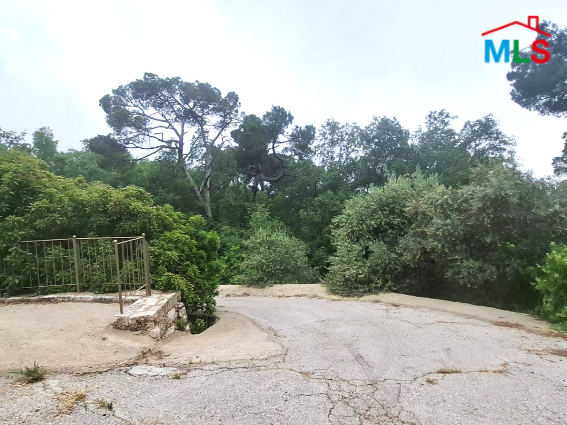 Furnished House With Terrace and Garden For Rent in Bikfaya, Naas