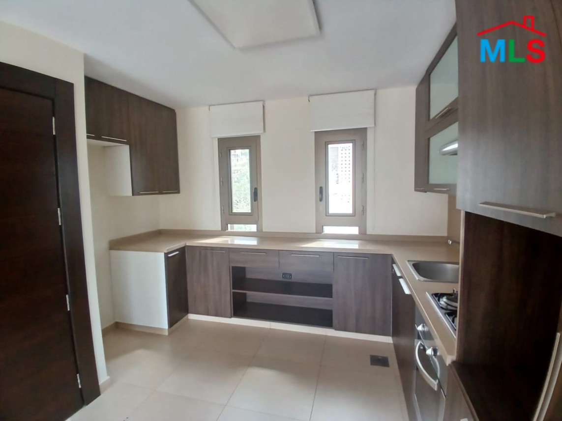 Unfurnished Roof Apartment With a Nice View For Rent in Qornet El Hamra