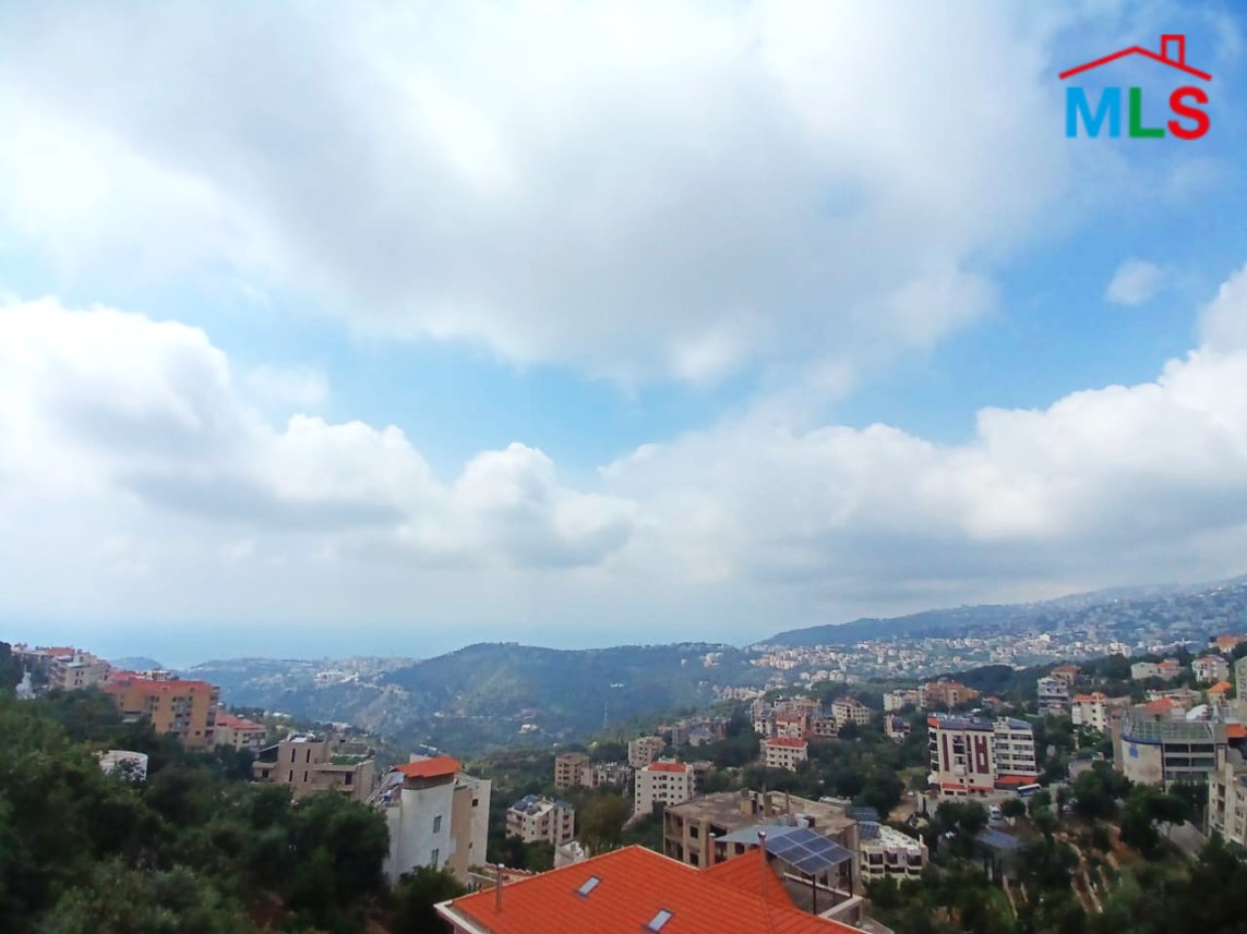 Unfurnished Apartment With a Nice View For Rent in Qornet El Hamra