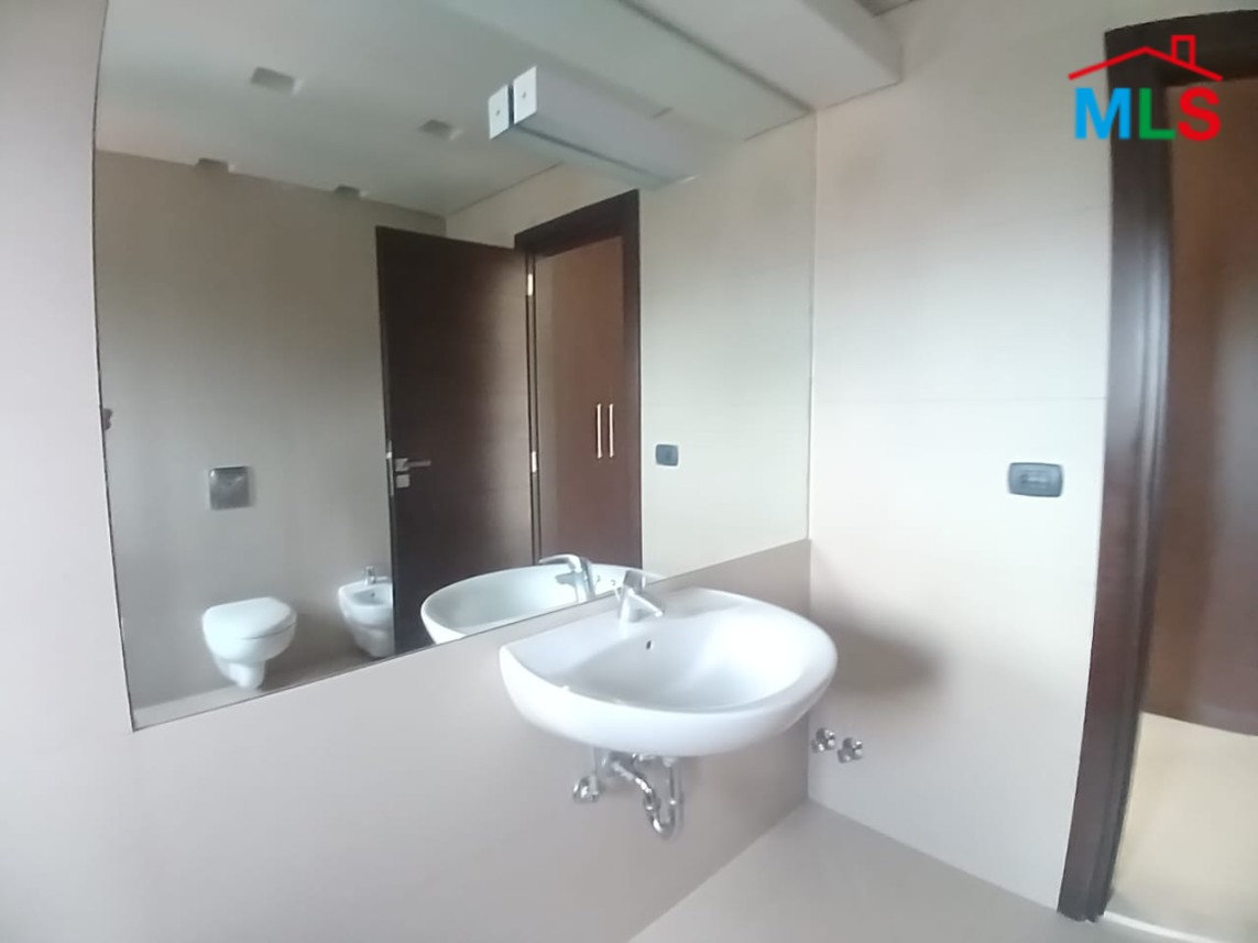 Unfurnished Apartment With a Nice View For Rent in Qornet El Hamra