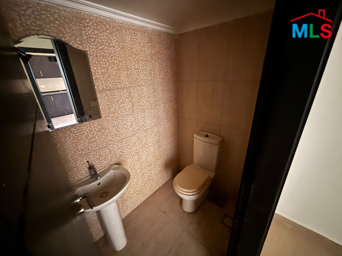 Unfurnished Apartment brand new For Rent in Mazraat Yachouh