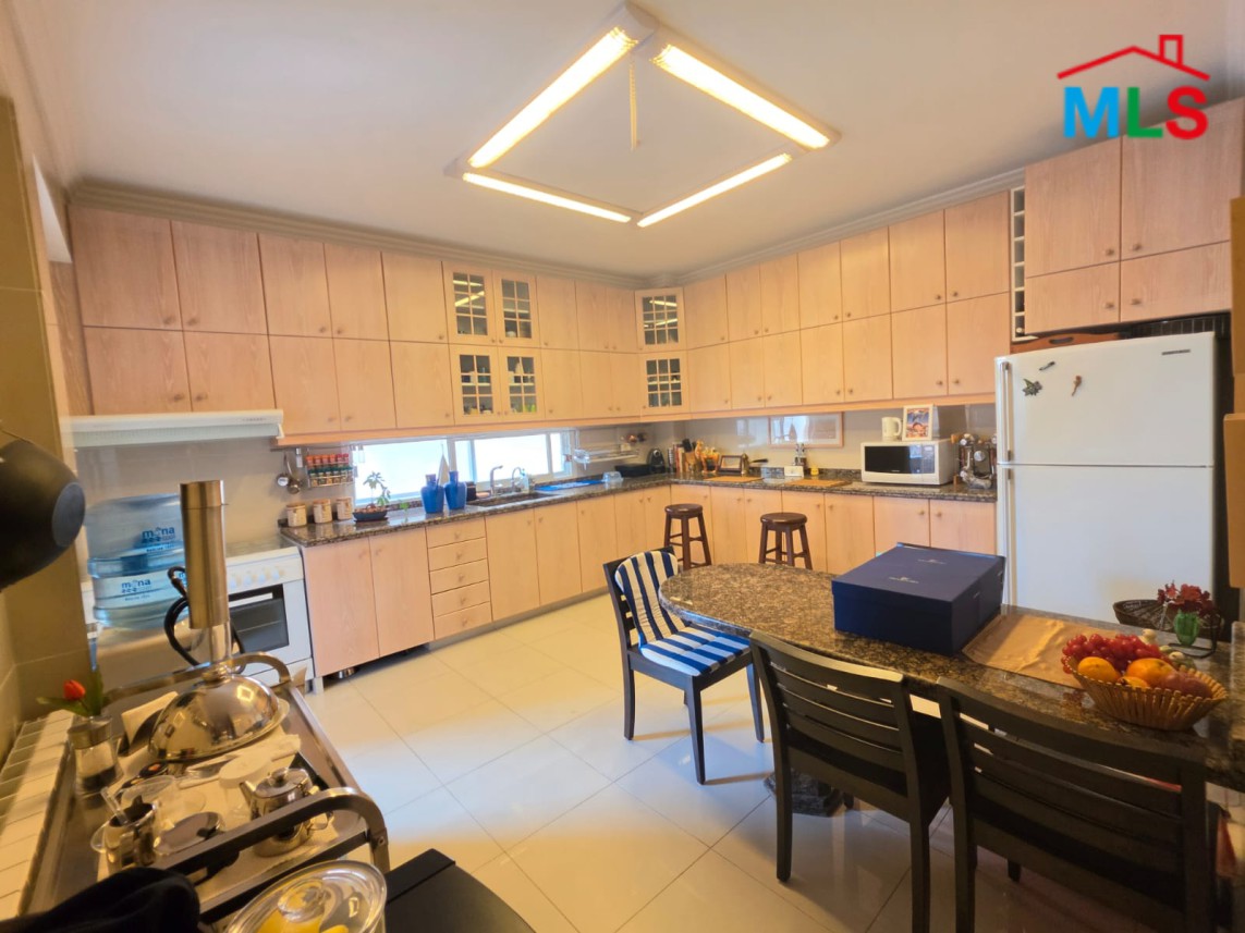 Fully Furnished Apartment For Rent in Louaizeh