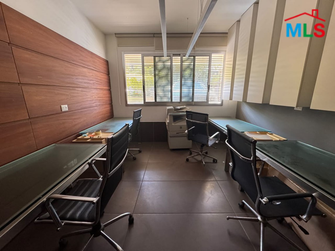 Ready-To-Use Office For Rent in Verdun, Beirut