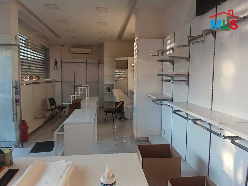 Shop for Rent in Great Location in Zalka