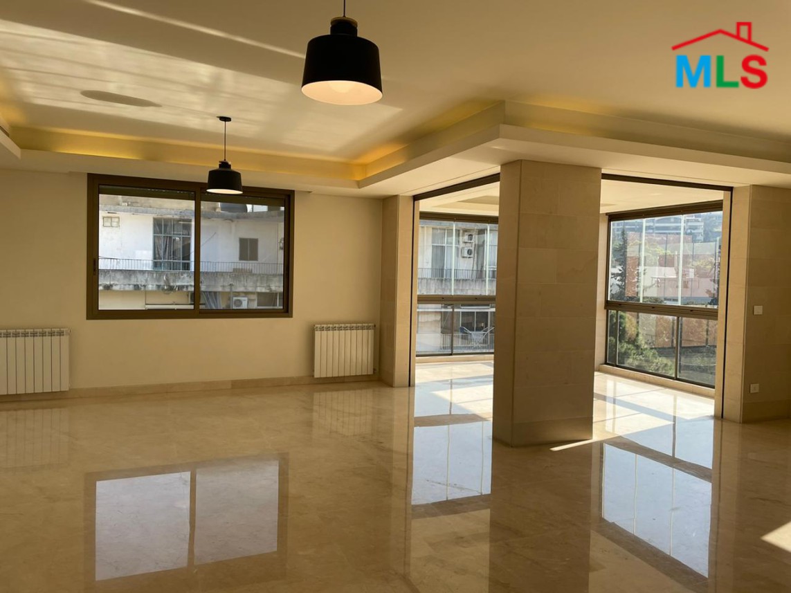 Spacious Apartment For Rent in Baabda, Brasilia