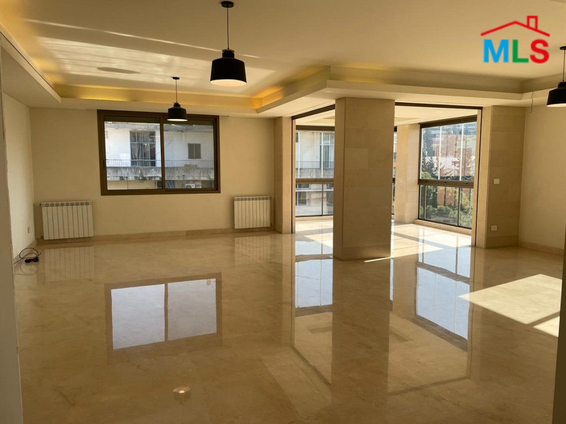 Spacious Apartment For Rent in Baabda, Brasilia