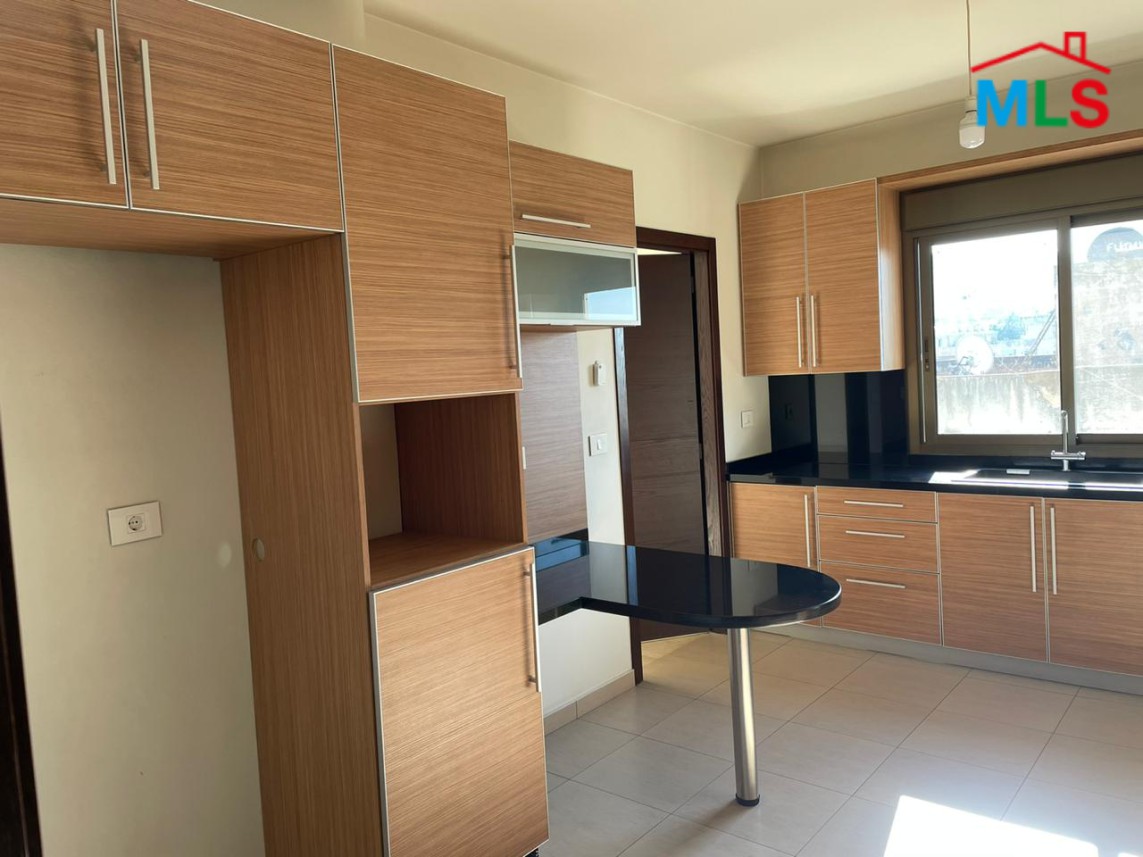 Spacious Apartment For Rent in Baabda, Brasilia