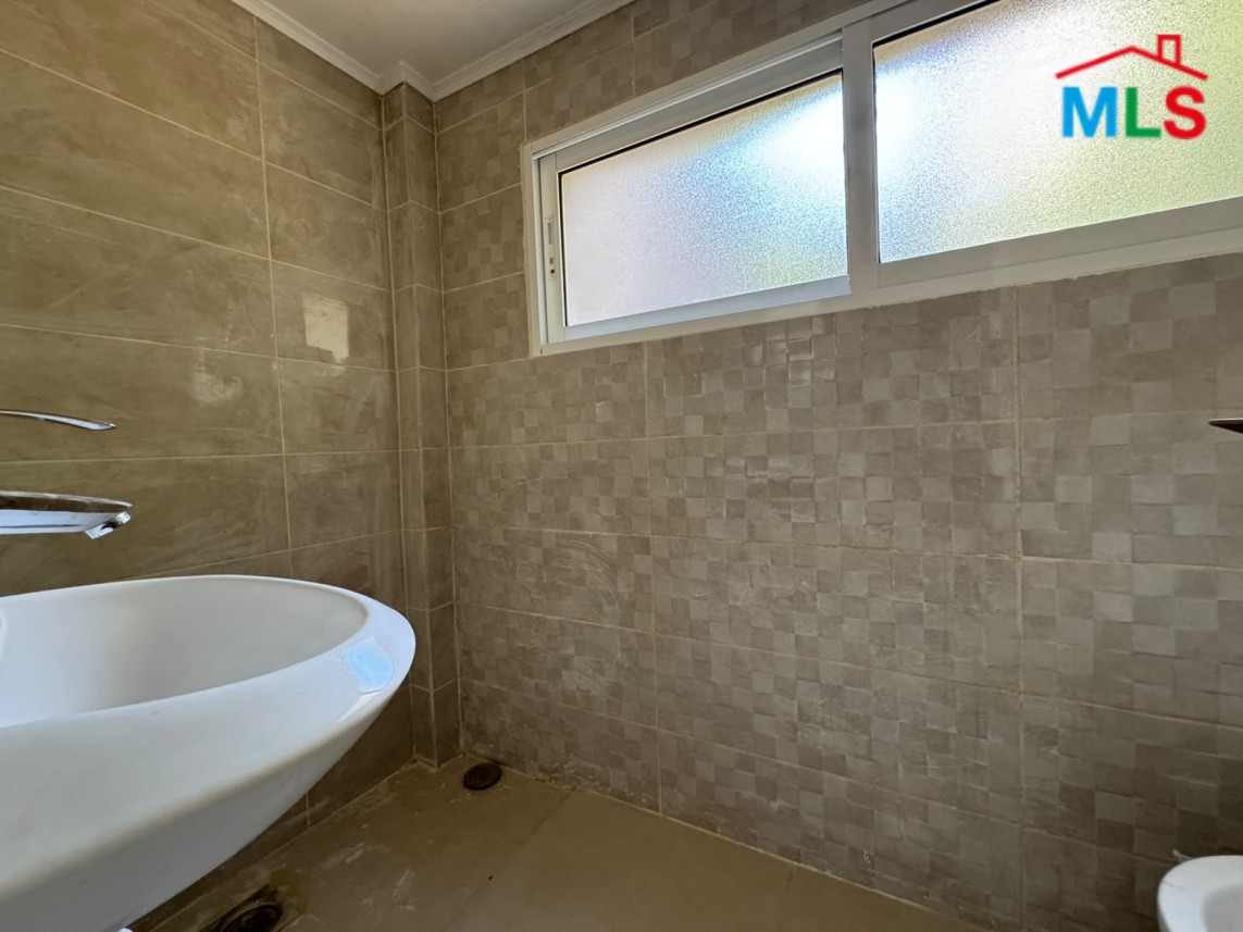 Renovated Apartment with Mountain View For Rent in Prime Location in Beit Meri