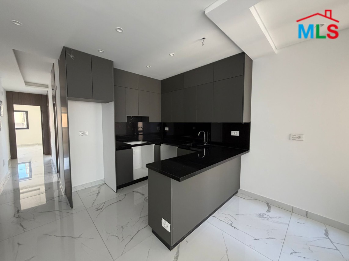 Brand New 2-Bedroom Apartment For Rent in Achrafieh, Lycée