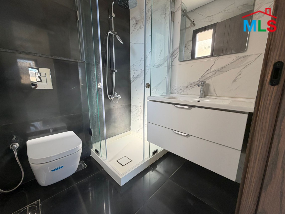 Brand New 2-Bedroom Apartment For Rent in Achrafieh, Lycée