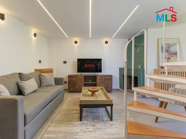 Fully Decorated & Furnished Chalet For Rent in Mzaar