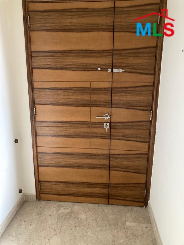Semi-Furnished Apartment For Rent in Dekweneh