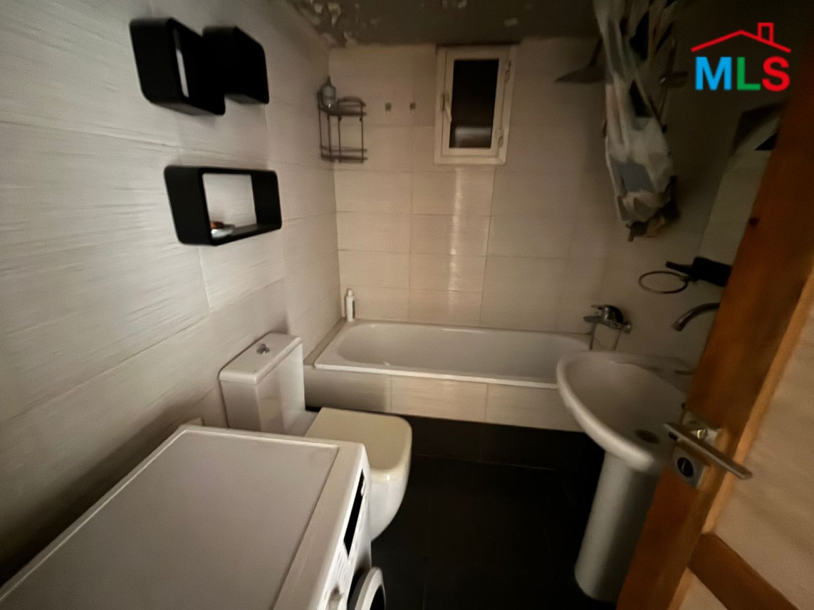 Semi-Furnished Apartment For Rent in Dekweneh