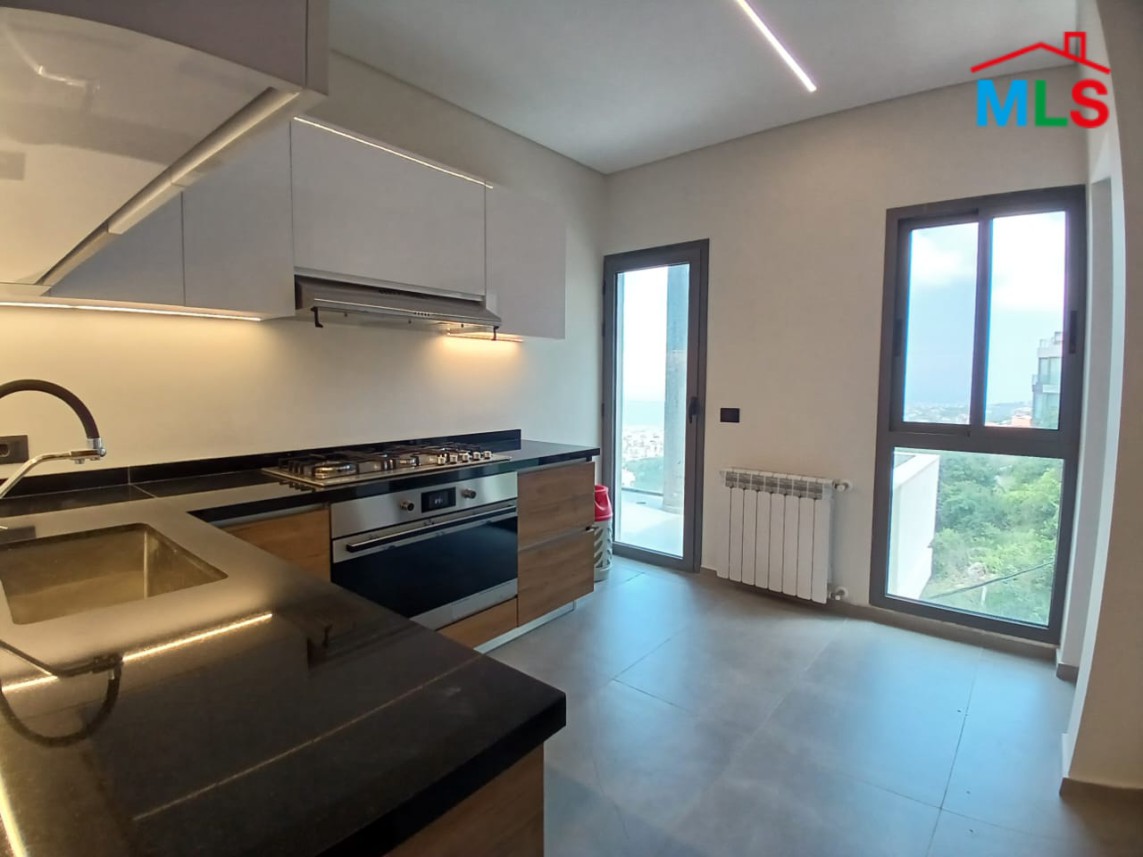 High-End Apartment with Sea and Mountain View For Rent in Roumie