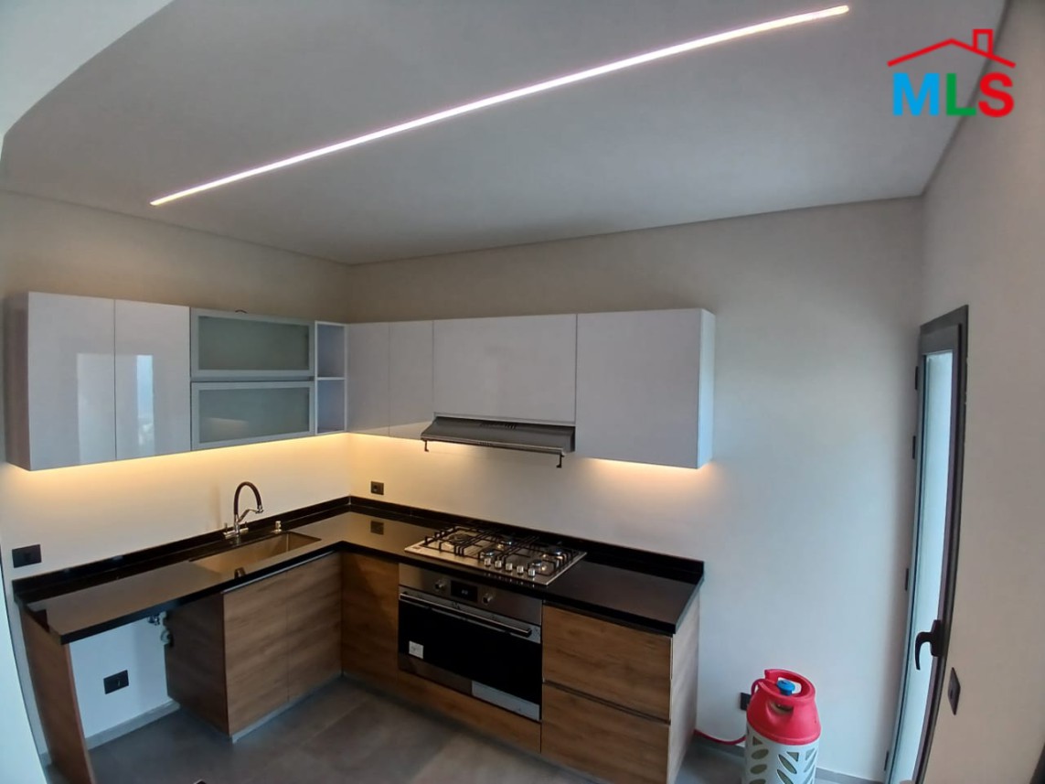 High-End Apartment with Sea and Mountain View For Rent in Roumie