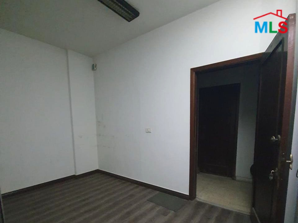 60 SQM Ready to Move-in Office For Rent in Dora Highway